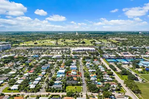 346 Laurie Rd, West Palm Beach, FL 33405 - Photo 38