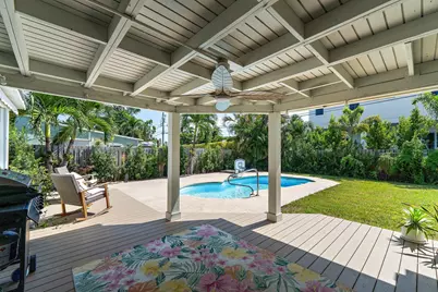 346 Laurie Road, West Palm Beach, FL 33405 - Photo 4