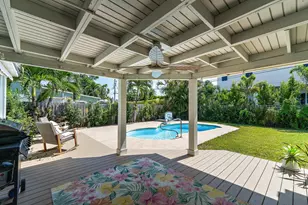 346 Laurie Rd, West Palm Beach, FL 33405 - Photo 4