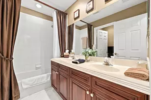 6346 Stonehurst Cir, Lake Worth, FL 33467 - Photo 24