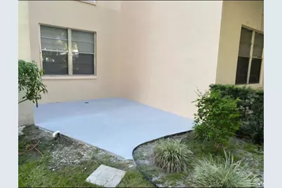 2600 NW 49th Avenue #112, Lauderdale Lakes, FL 33313 - Photo 14