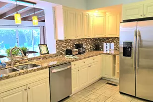 219 S 17th Ave S, Lake Worth Beach, FL 33460 - Photo 16