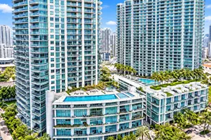 92 SW 3rd St, Miami, FL 33130 - Photo 54
