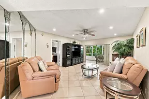 4000 NW 44th Ave, Lauderdale Lakes, FL 33319 - Photo 4