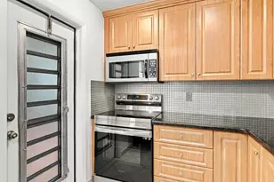 4000 NW 44th Ave, Lauderdale Lakes, FL 33319 - Photo 10