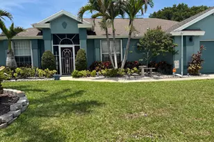 2338 SE Blackwell Dr W, Port Saint Lucie, FL 34952 - Photo 2