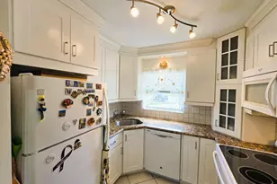 2747 Dudley Dr E, West Palm Beach, FL 33415 - Photo 2