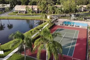 291 Maplecrest Cir, Jupiter, FL 33458 - Photo 12