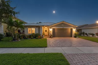 2099 Newport Isles Boulevard, Port Saint Lucie, FL 34953 - Photo 2