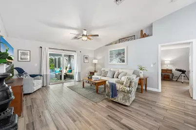 2300 Canoe Creek Lane, Fort Pierce, FL 34981 - Photo 16