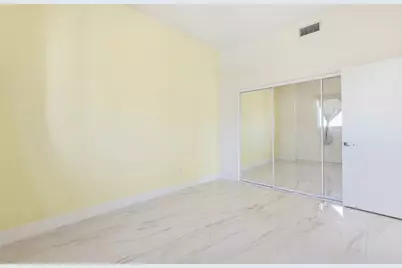 888 Biscayne Boulevard #4904, Miami, FL 33132 - Photo 22