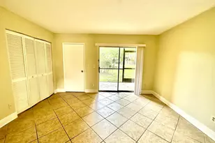 1405 Meadows Cir W, Boynton Beach, FL 33436 - Photo 8
