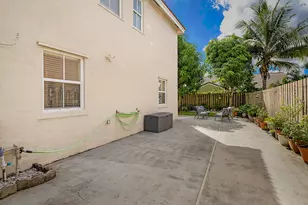 6666 Saltaire Terrace, Margate, FL 33063 - Photo 32