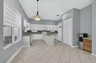 7223 Ivy Crossing Ln, Boynton Beach, FL 33436 - Photo 8