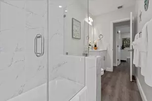 3721 NE 16th Terrace, Oakland Park, FL 33334 - Photo 18