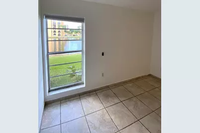 4709 NW 7th Street #109-9, Miami, FL 33126 - Photo 12