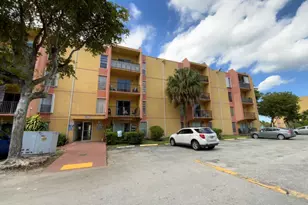 4709 NW 7th St, Miami, FL 33126 - Photo 22