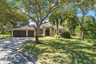 6717 NW 107th Way, Parkland, FL 33076 - Photo 2