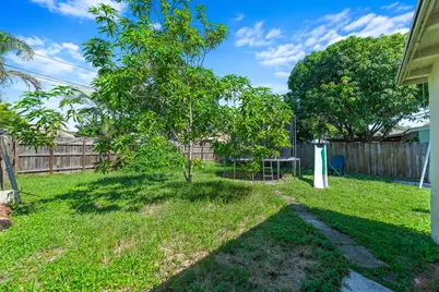 1787 NE 49th Street, Pompano Beach, FL 33064 - Photo 18
