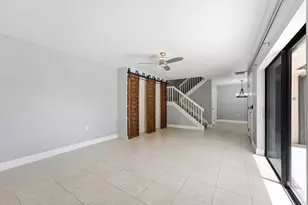 236 Charter Way, West Palm Beach, FL 33407 - Photo 4