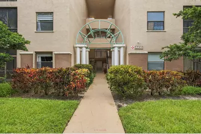 4400 NW 30th Street #327, Coconut Creek, FL 33066 - Photo 2