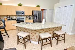 220 W Arbor Ave, Port Saint Lucie, FL 34952 - Photo 10