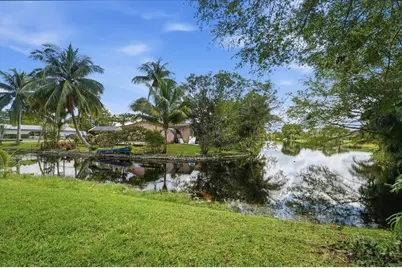 9240 NW 14th Street, Pembroke Pines, FL 33024 - Photo 26
