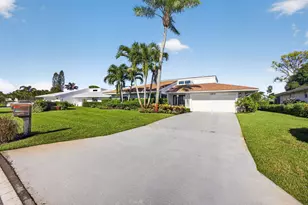 13504 Cross Pointe Dr, Palm Beach Gardens, FL 33418 - Photo 4