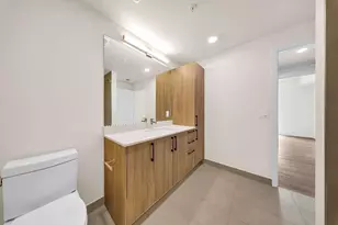 4301 NW 7th St, Miami, FL 33126 - Photo 26