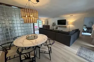10881 Magnolia St, Palm Beach Gardens, FL 33418 - Photo 4