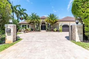 1203 NW 121st Ave, Plantation, FL 33323 - Photo 2