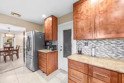 108 Leisureville Boulevard, Boynton Beach, FL 33426 - Photo 6