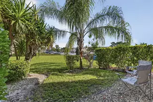 324 Chatham P, West Palm Beach, FL 33417 - Photo 42