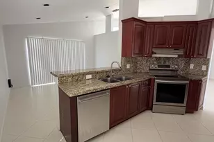 9671 Tavernier Dr, Boca Raton, FL 33496 - Photo 4
