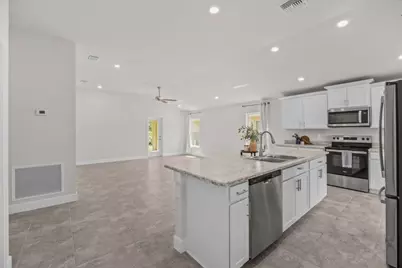 5216 Vespera Street, Fort Pierce, FL 34951 - Photo 6