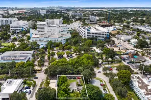 111 SE 14th St, Fort Lauderdale, FL 33316 - Photo 2