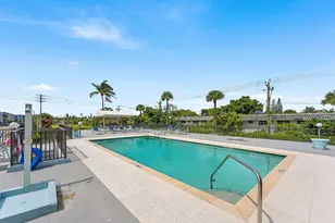 3040 Lake Shore Dr, Riviera Beach, FL 33404 - Photo 36
