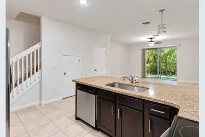 367 SE 1st Drive, Deerfield Beach, FL 33441 - Photo 12
