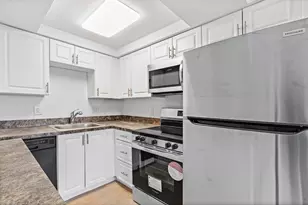 391 SE 19th Ave, Pompano Beach, FL 33060 - Photo 12