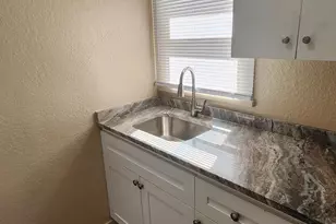 609 SW 4th Ave, Fort Lauderdale, FL 33315 - Photo 12