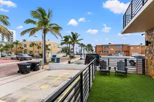 324 Roosevelt St, Hollywood, FL 33019 - Photo 52