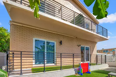 324 Roosevelt Street, Hollywood, FL 33019 - Photo 44