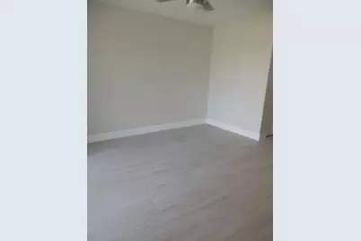 728 Executive Center Drive #110, West Palm Beach, FL 33401 - Photo 10