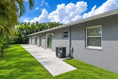 4218 Kirk Road, Lake Worth, FL  - Photo 32