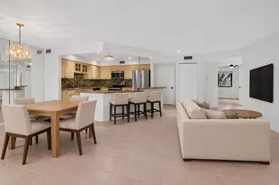 5731 Coach House Cir, Boca Raton, FL 33486 - Photo 6