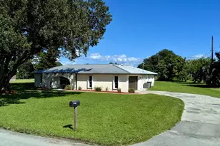 808 Laurel St, Clewiston, FL 33440 - Photo 2
