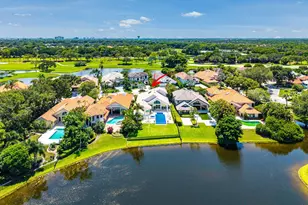 13660 Rivoli Dr, Palm Beach Gardens, FL 33410 - Photo 2