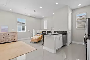 5017 Grandiflora Rd, Palm Beach Gardens, FL 33418 - Photo 36