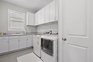 5017 Grandiflora Rd, Palm Beach Gardens, FL 33418 - Photo 30
