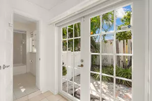 214 NE 28th Rd, Boca Raton, FL 33431 - Photo 20